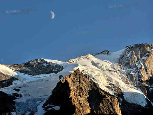 Mountains and Moonlight